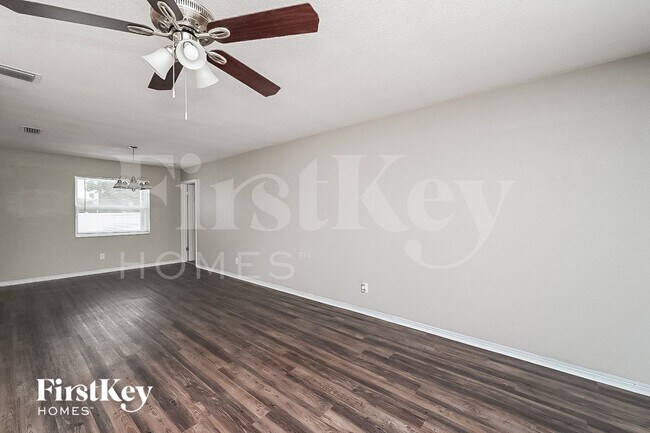 Foto del edificio - 13109 114th St N