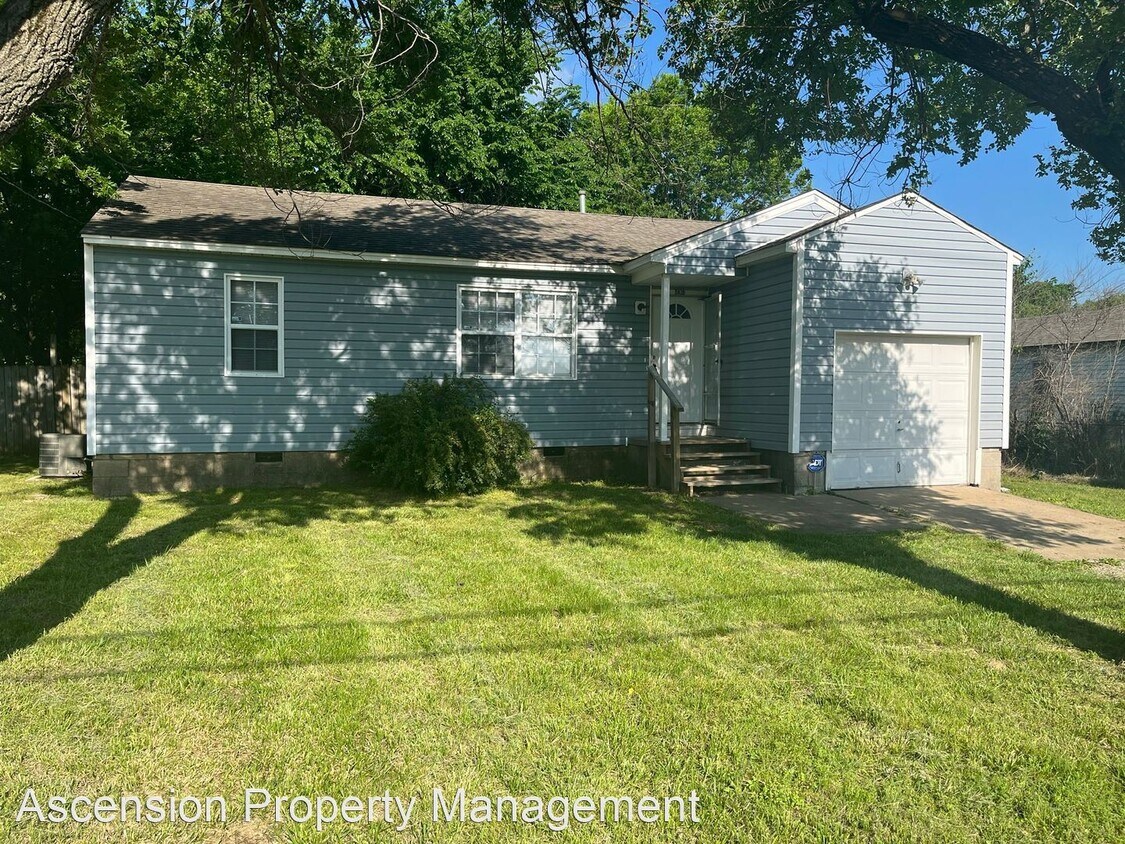 Foto principal - 2 br, 1 bath House - 5638 N Lewis Ave