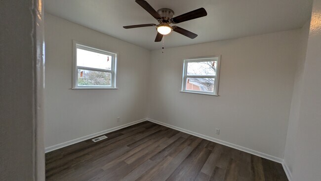 Foto del edificio - 1025 E Wallace St