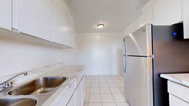 Building Photo - 100 York Gate Blvd