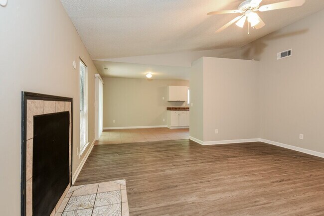 Foto del edificio - 2735 Trotters Walk Trail