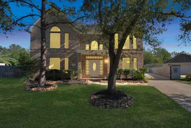Building Photo - 5822 Mitre Peak Ln