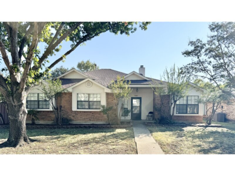 Primary Photo - 3 bedroom in Mesquite!!!!