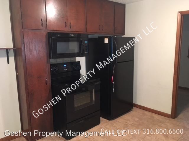 Foto del edificio - 4 Bed Home with lots of parking