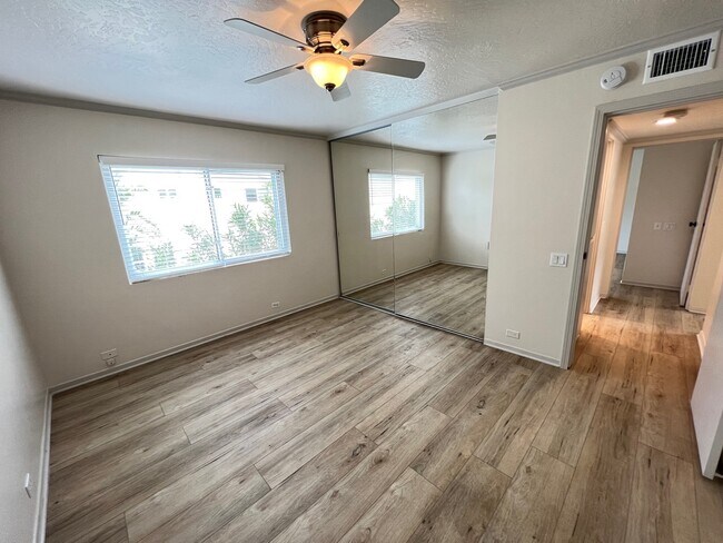 Bedroom 2 - 445 Washington Blvd