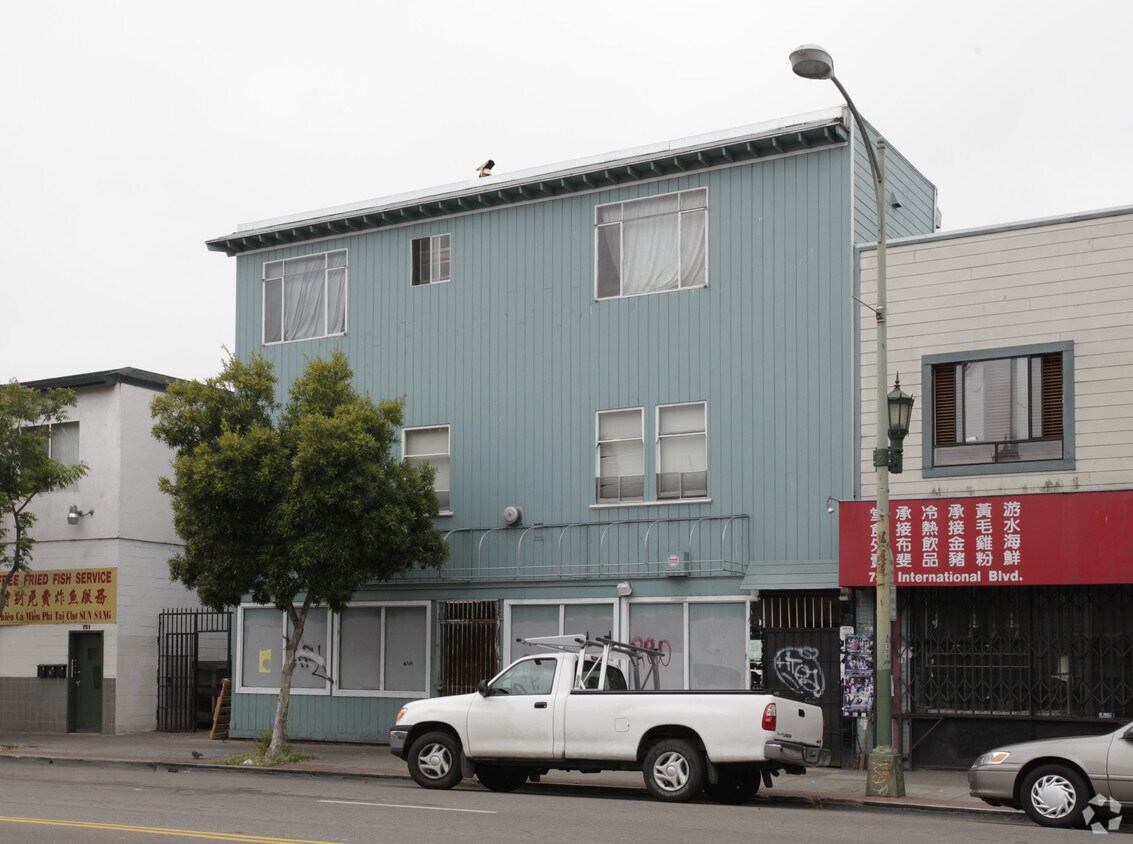Building Photo - 739-741 International Blvd