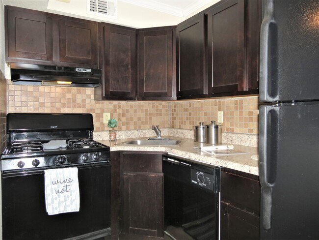 University Villa Apartments