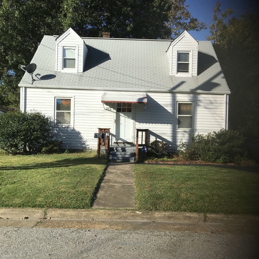 Primary Photo - 111 Clifton St
