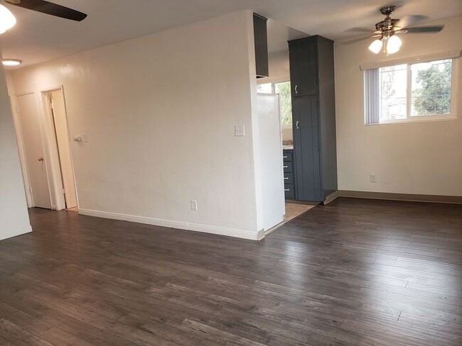 Foto del edificio - MOVE-In Special-Spacious La Mesa 2BR/1BA e...