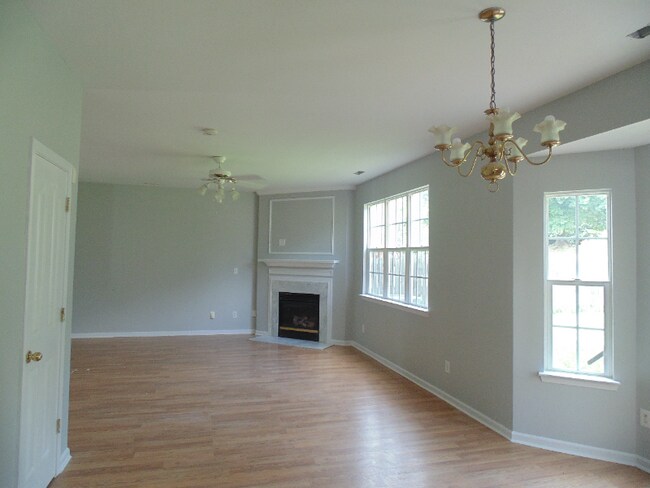 Foto del edificio - 17540 Westmill Ln