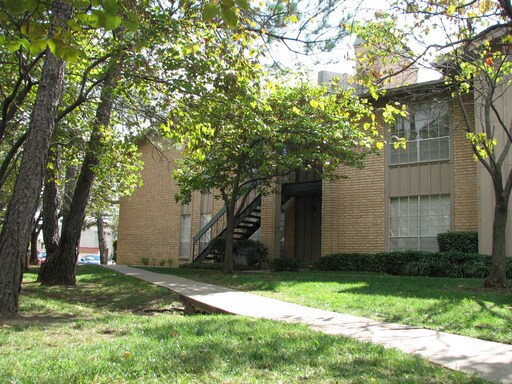 Primary Photo - 7633 E 49th St