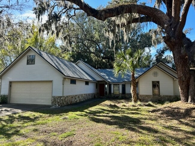 Building Photo - Breathtaking Views of Intracoastal Waterway