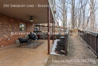 Building Photo - 206 Simsbury Ln