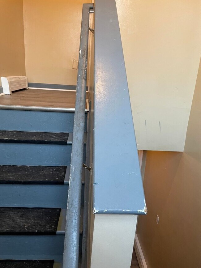 Foto del edificio - 4 Bedroom Duplex in Paterson