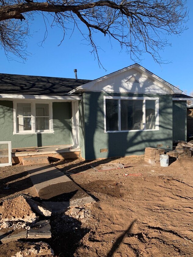 Primary Photo - 104 Torreon Clovis, NM 88101