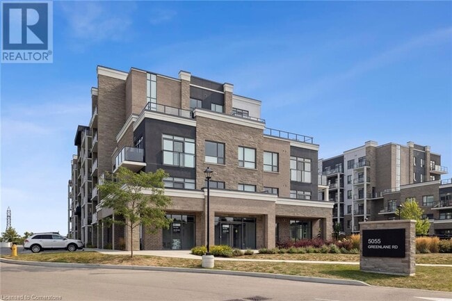 Building Photo - 5055 Greenlane