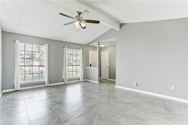 Building Photo - 1405 Tuffit Ln