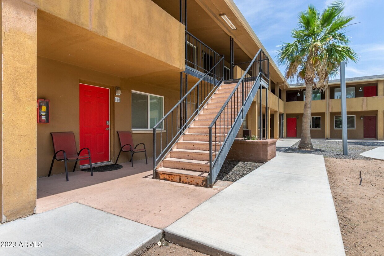4401 N 12th St Unit 205, Phoenix, AZ 85014 Room for Rent in Phoenix
