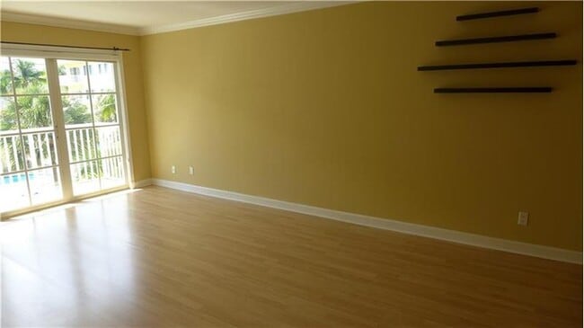 Building Photo - 1515 E Broward Blvd
