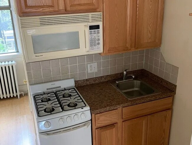 Foto del edificio - 313 S 18th St