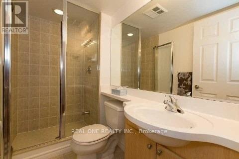 Photo du bâtiment - 763-1763 Bay St.