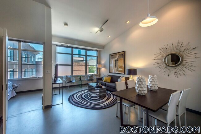 Foto del edificio - 160 E Berkeley St