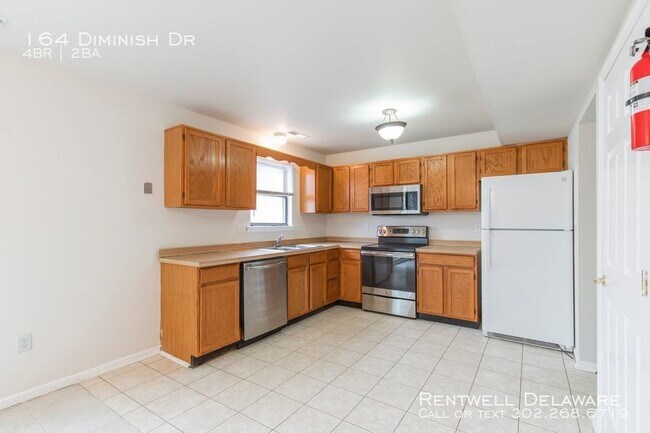Building Photo - 164 Diminish Dr