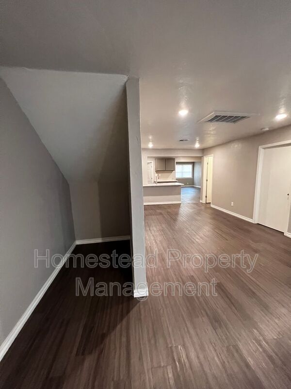 3232 S Madole Blvd Unit Lower, Oklahoma City, OK 73159 Condo for Rent