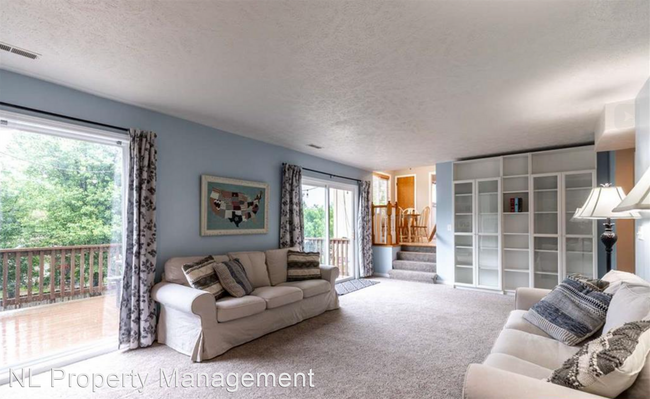 Foto del edificio - 3 br, 3 bath House - 14413 S. 35th St.