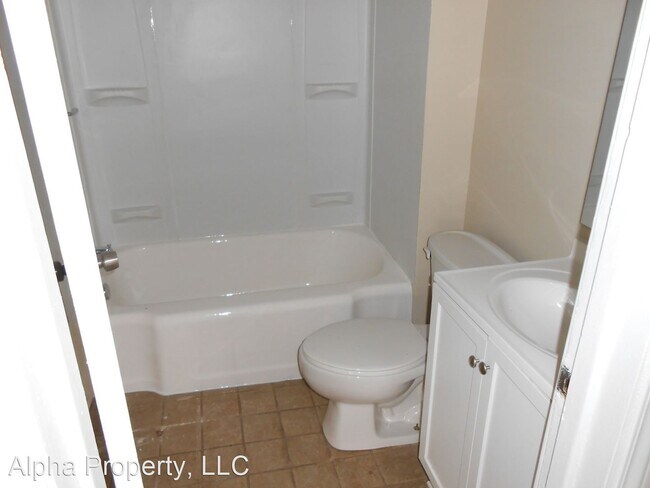 Foto del edificio - 2 br, 1.5 bath House - 5 Gallon St
