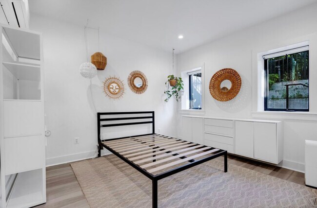 Foto del edificio - 1362 Perry Pl NW