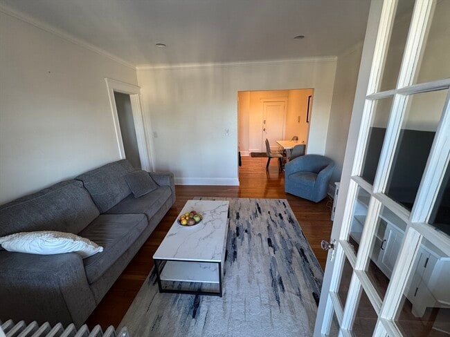 Foto del edificio - 2035 Commonwealth Ave