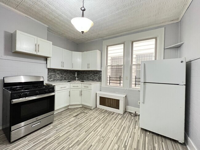 Unit 1 - 93 Norwood St