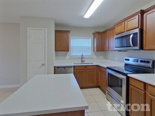 Foto del edificio - 102 Saddlebag Ct