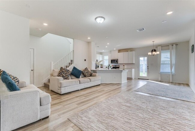 Building Photo - 1109 Aronia Ln