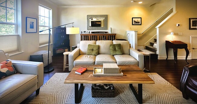 Foto del edificio - 234 Windsor River Rd