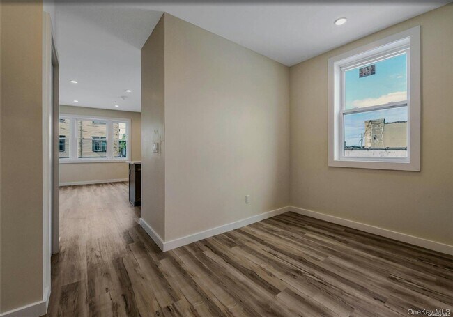 Foto del edificio - 400 New York Ave