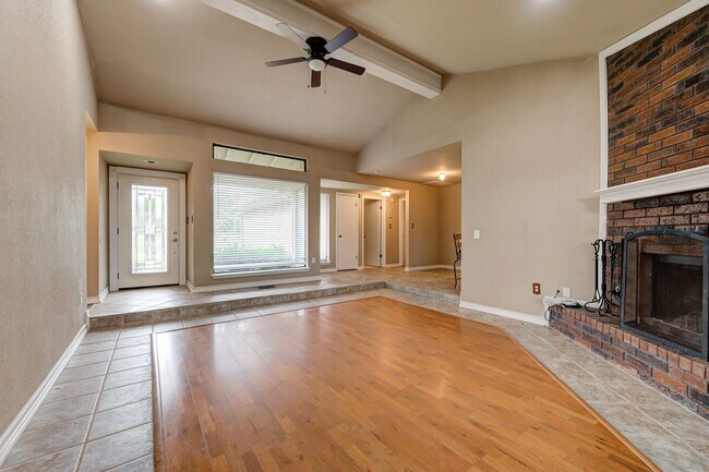 Building Photo - 3617 Trinidad Dr
