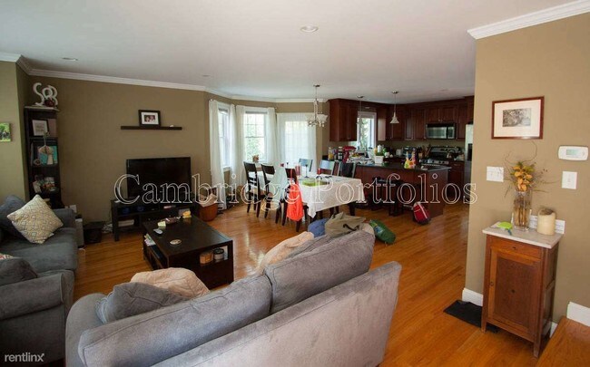 Foto del edificio - 3 br, 2.5 bath Townhome - 100 Howard St