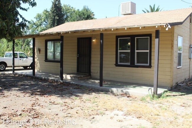 Building Photo - 2 br, 1 bath House - 46 N. Lotas St.