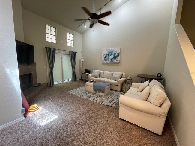 Foto del edificio - 4853 NW 2nd Pl