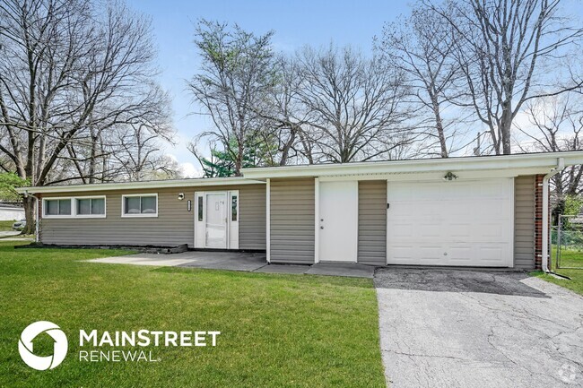 Building Photo - 6910 Woodhurst Dr