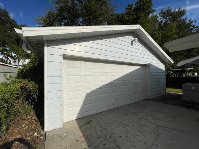 Foto del edificio - 6917 N Lynn Ave