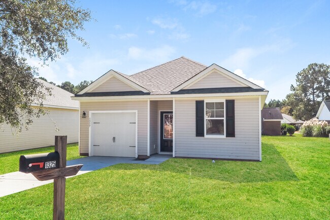 Foto del edificio - 1317 Warrens Way, Manning, SC