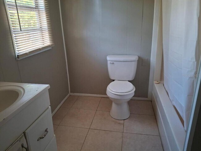 Foto del edificio - 9109 Sunshine Blvd