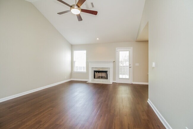 Foto del edificio - 1609 London Gardens Ct