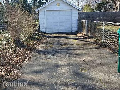 Building Photo - 2 br, 1 bath House - 187 Coolidge Rd