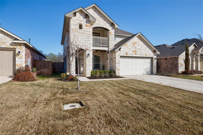 Building Photo - 5901 Scenic Lake Dr