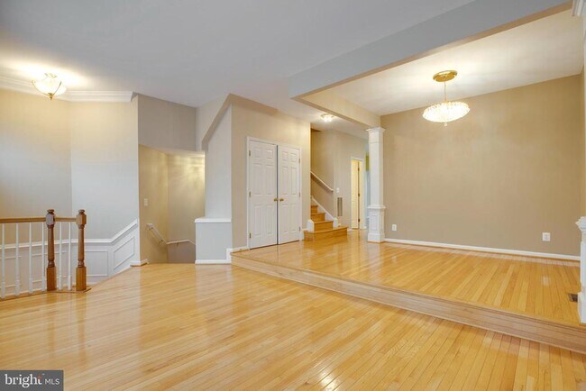 Building Photo - 4609 Fair Valley Dr