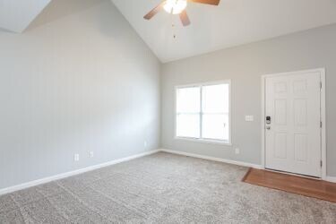 Building Photo - 4200 Youngstown Dr
